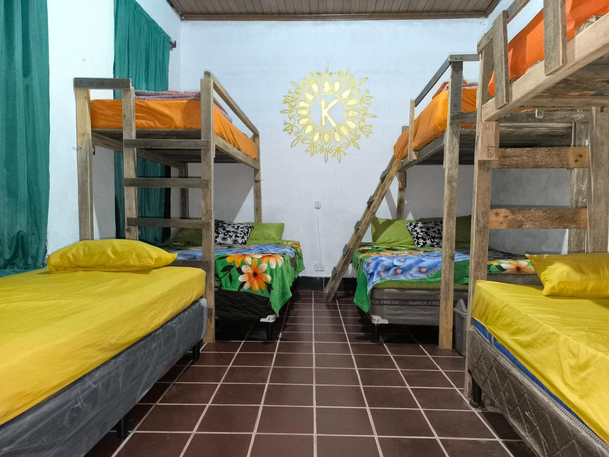 Karim Hostel Guatemala City Exterior photo