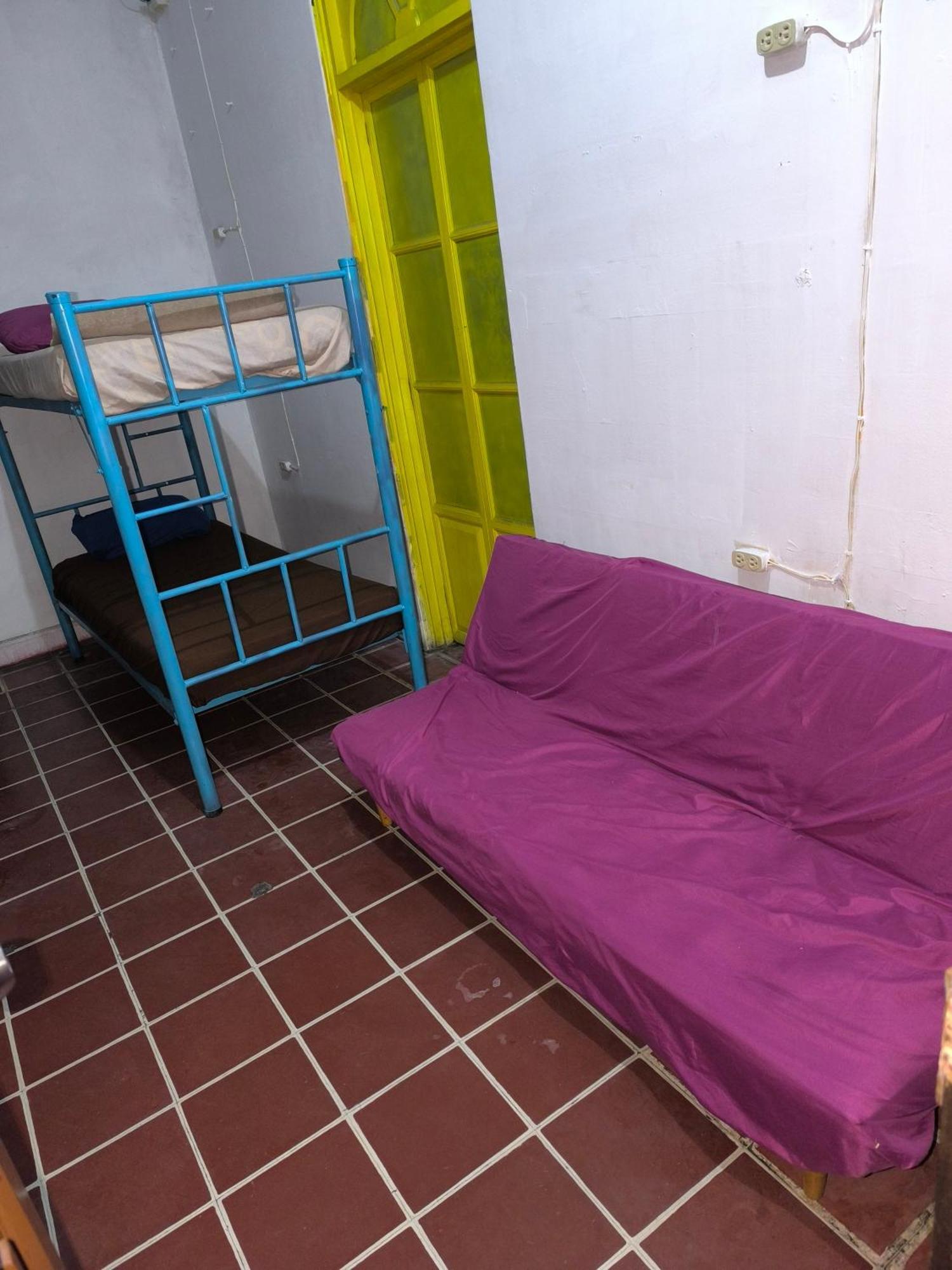 Karim Hostel Guatemala City Exterior photo