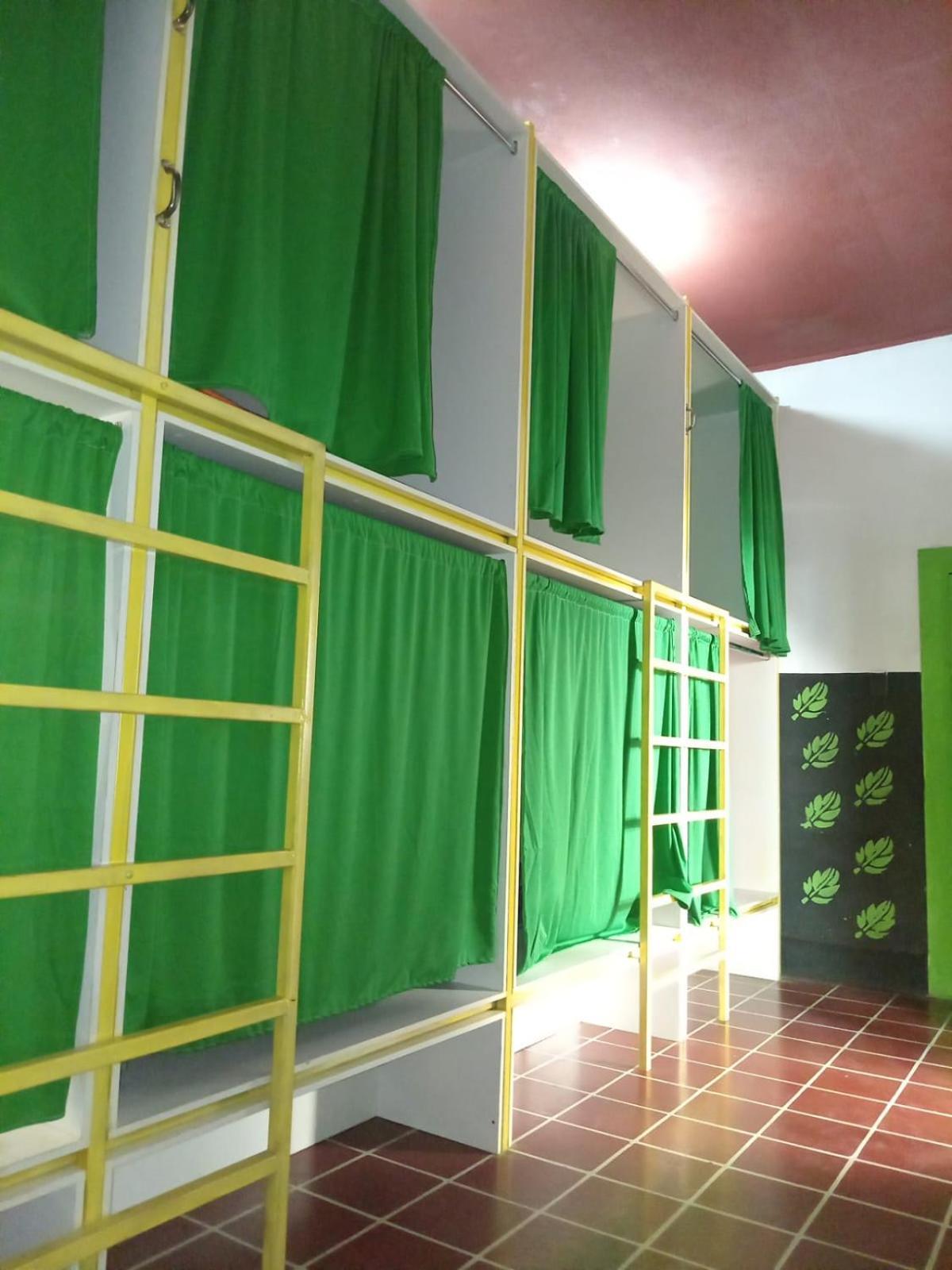 Karim Hostel Guatemala City Exterior photo