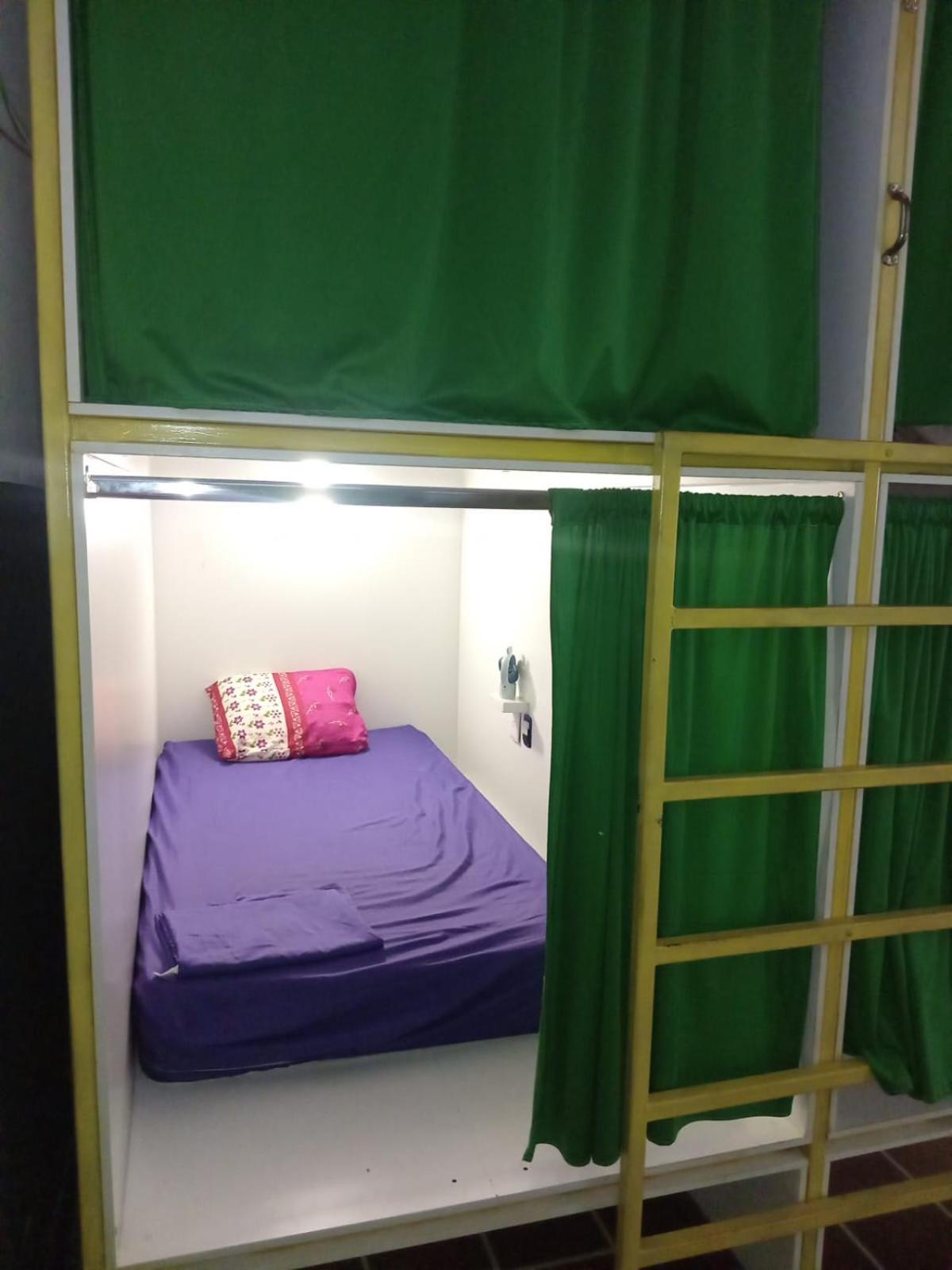 Karim Hostel Guatemala City Exterior photo